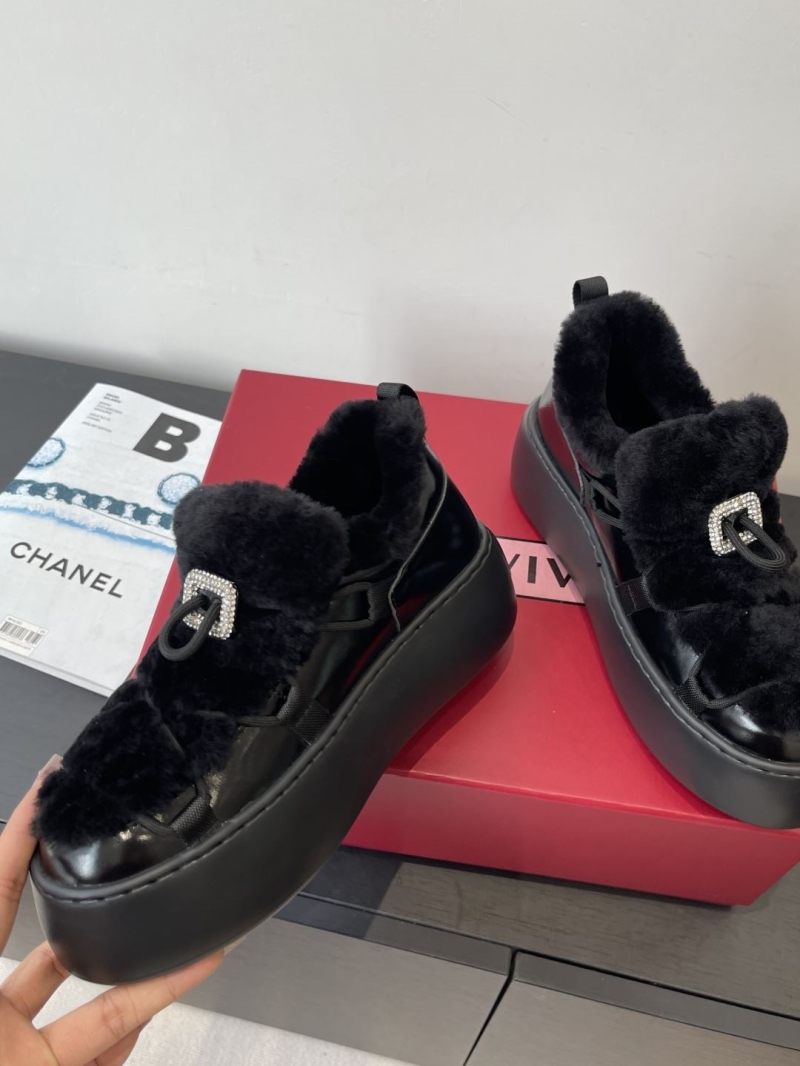 roger u1u1er boots